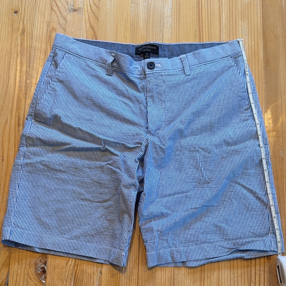 Banana Republic Men's Blue Pinstripe Shorts